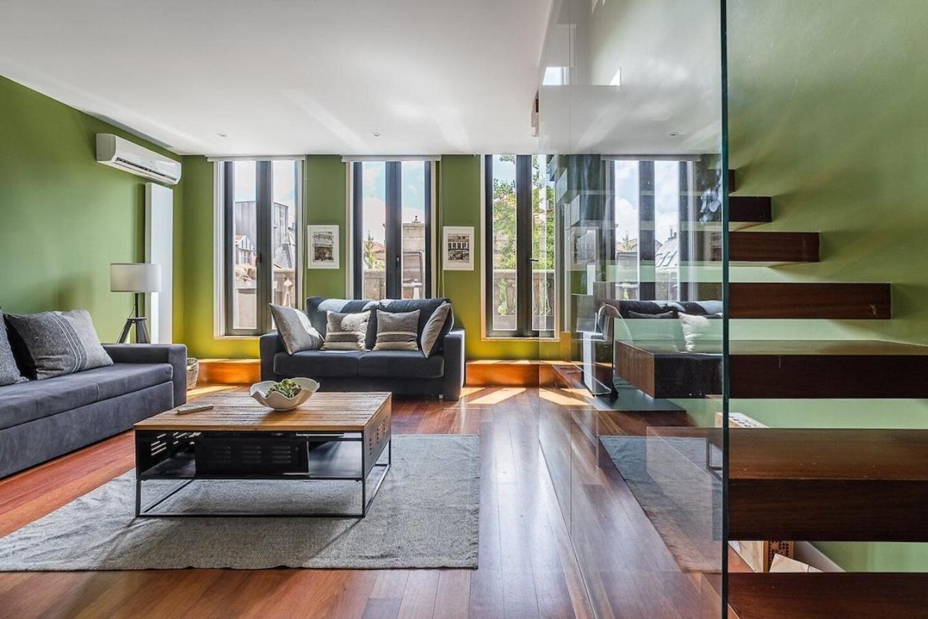Apartamento City-center With Mezzanine And Terrace